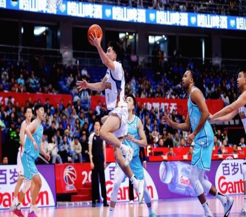 辽宁男篮逆,袭山东,锁定前四席,乐视体育视频,足球直播,篮球免费直播,足球视频在线观看,NBA免费直播高清无插件