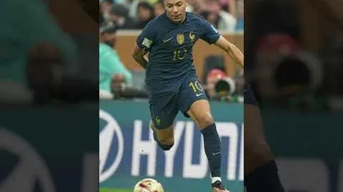 佩特拉产后17月重返网坛，享受网球之乐